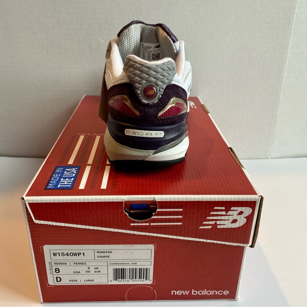 New Balance Women’s 8 Wide W1540 Running Shoe - Picture 5 of 9
